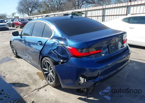 2021 BMW 330I z USA, uszkodzony, nr VIN 3MW5R1J05M8B95649